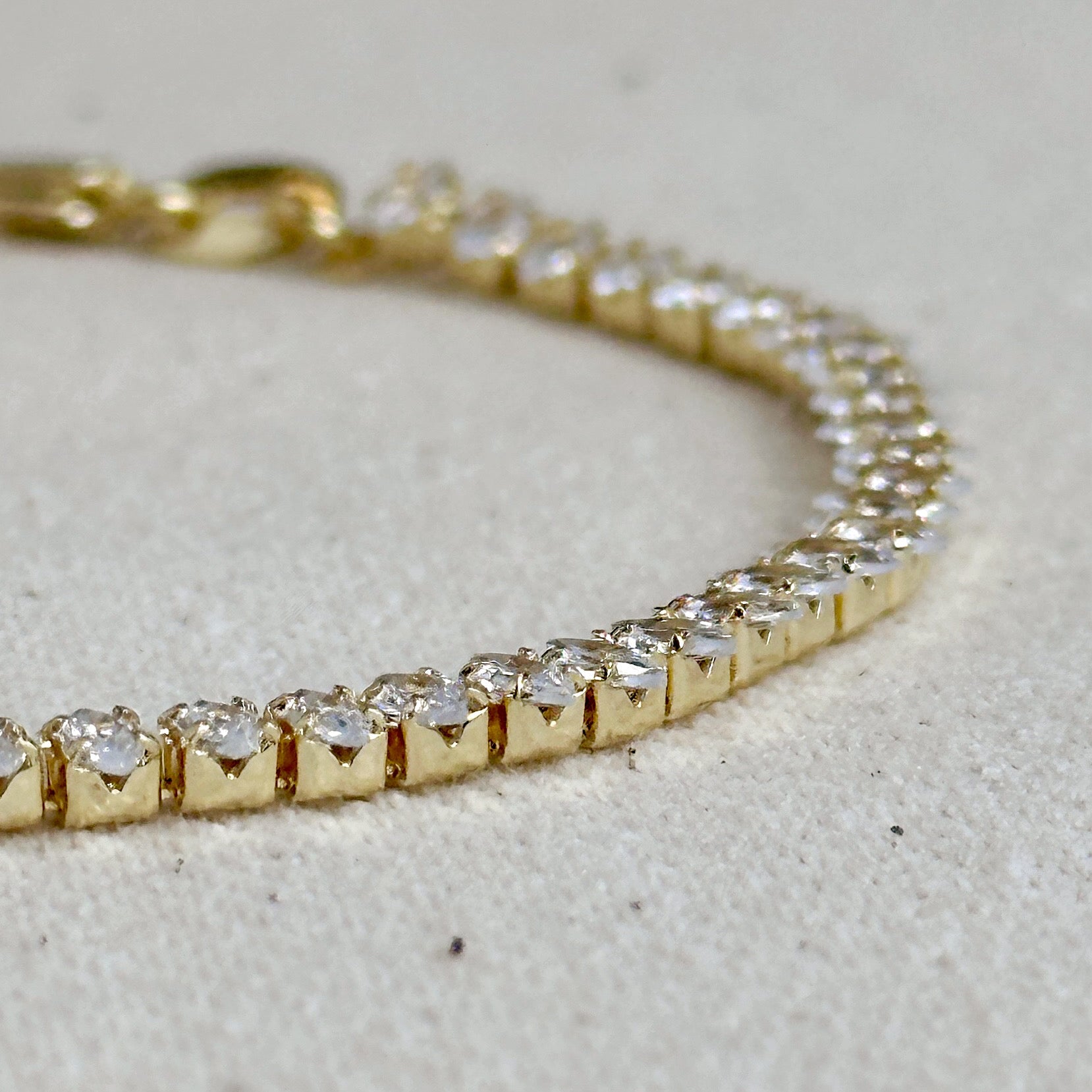 CAMi 18k Gold Filled 4mm Marquise Tennis Bracelet – Elegant, Sparkling & Handcrafted in Brazil
