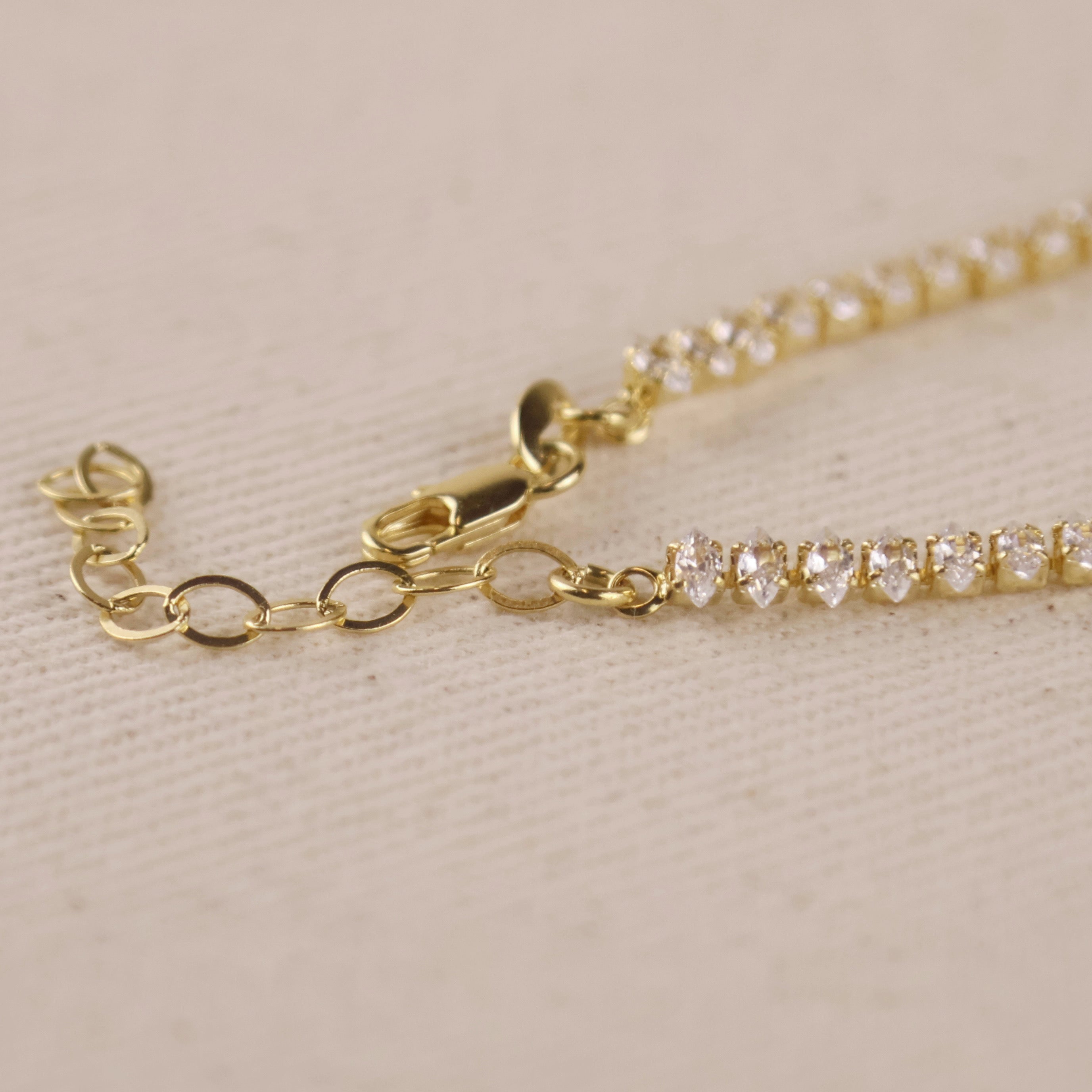 CAMi 18k Gold Filled 4mm Marquise Tennis Bracelet – Elegant, Sparkling & Handcrafted in Brazil