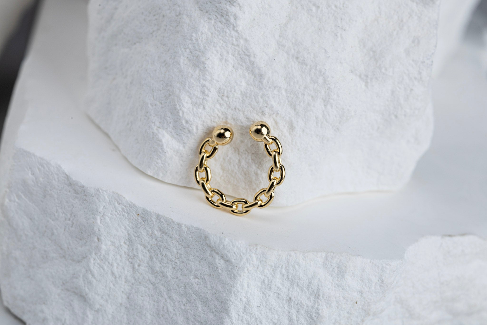 18k Gold Filled Crafted Chain Ear Cuff – Modern, Edgy & Handcrafted in Brazil (No Piercing Needed)