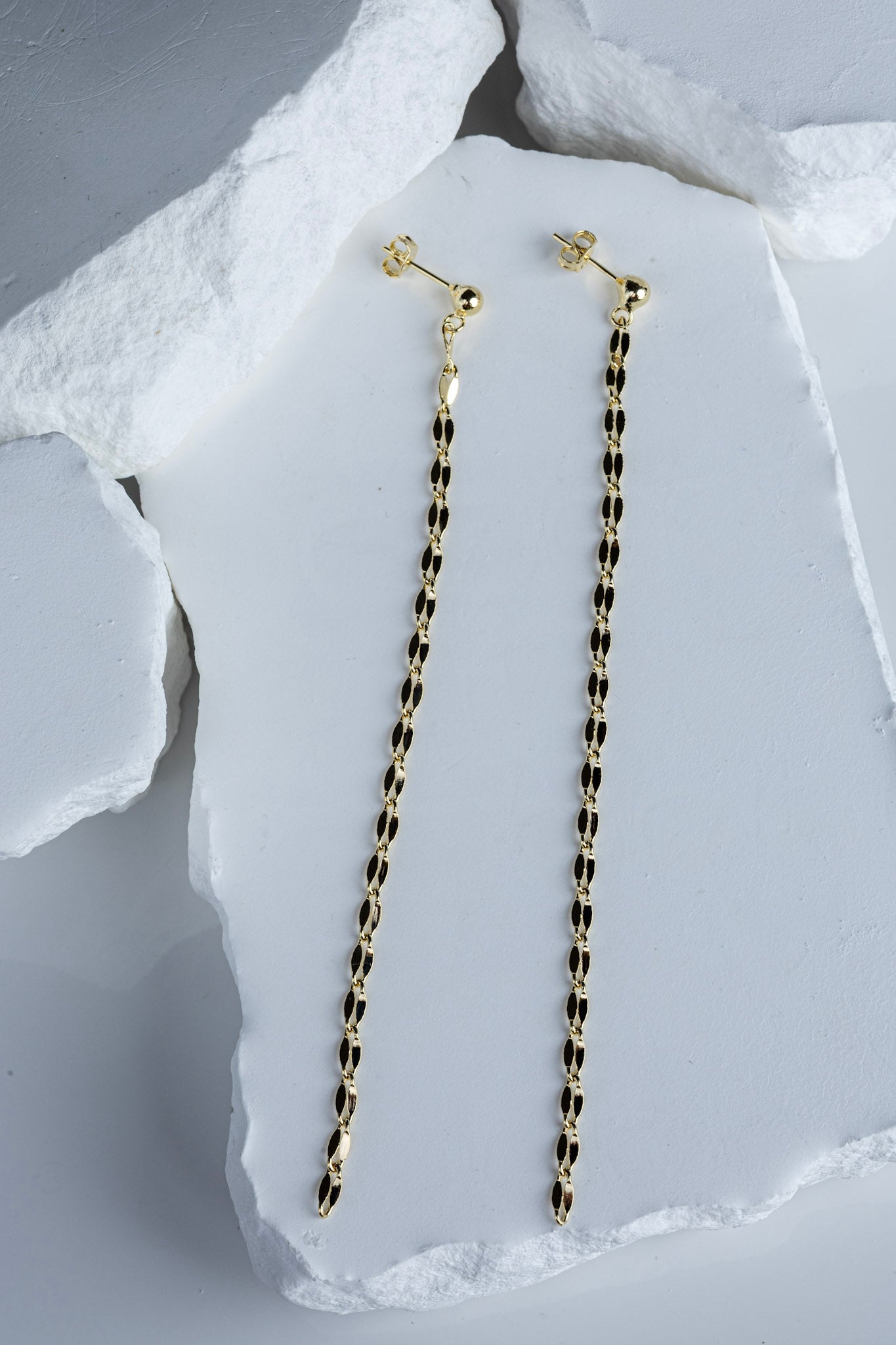 18k Gold Filled Detailed Chain Drop Earrings – Bold, Modern & Handcrafted in Brazil