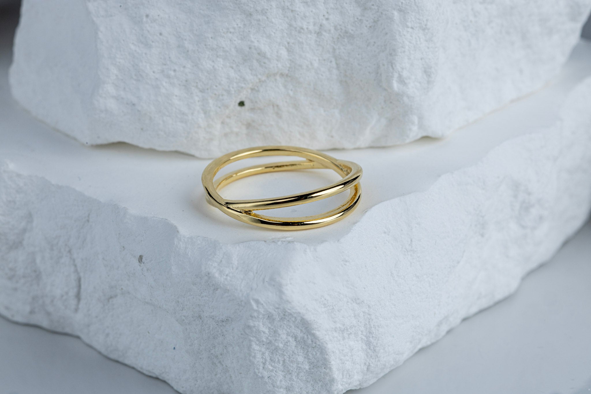 18k Gold Filled X Ring – Minimalist, Elegant & Handcrafted in Brazil