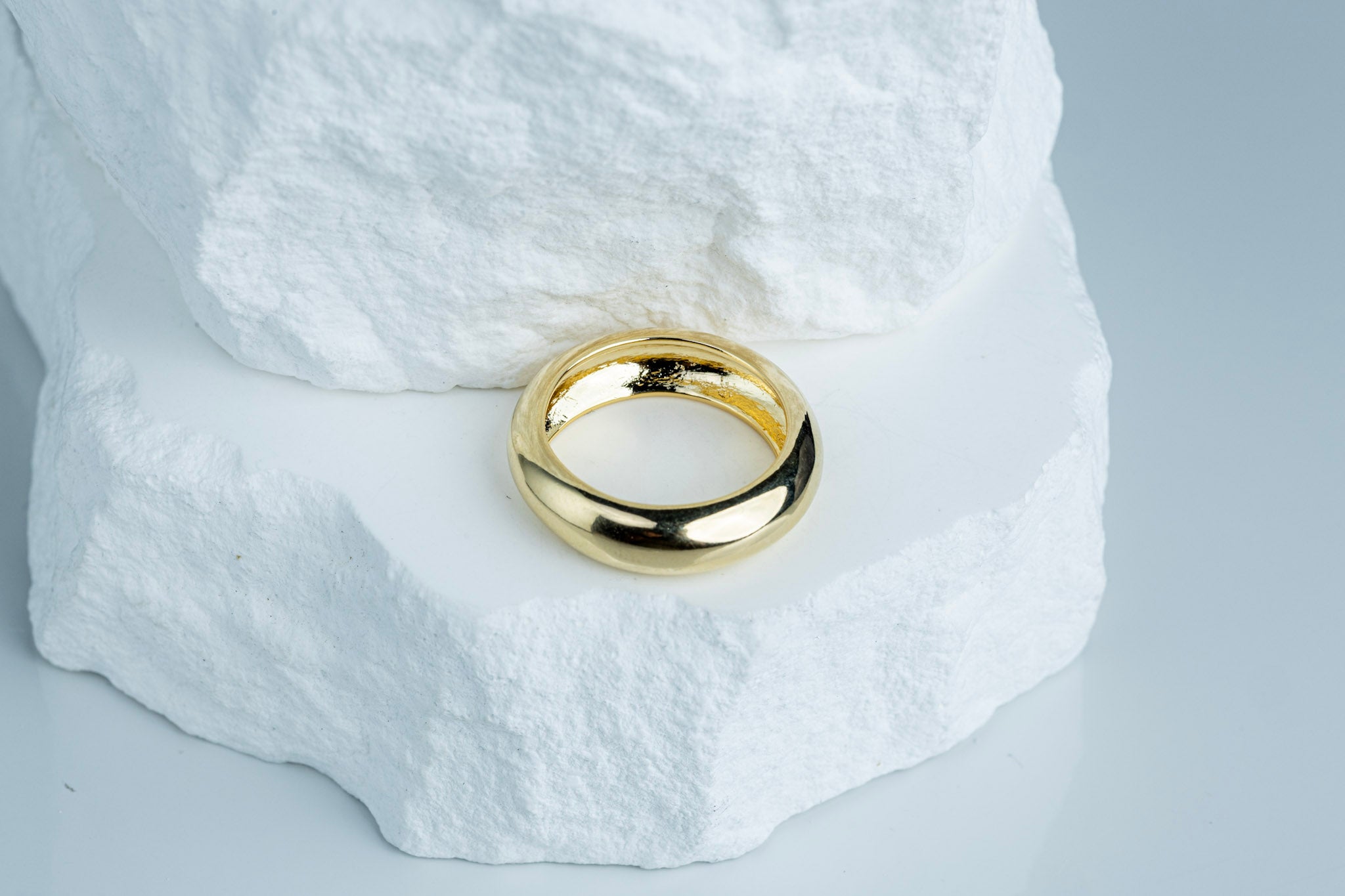 CAMi 18k Gold Filled Chunky Rounded Band Ring – Bold, Timeless & Handcrafted in Brazil