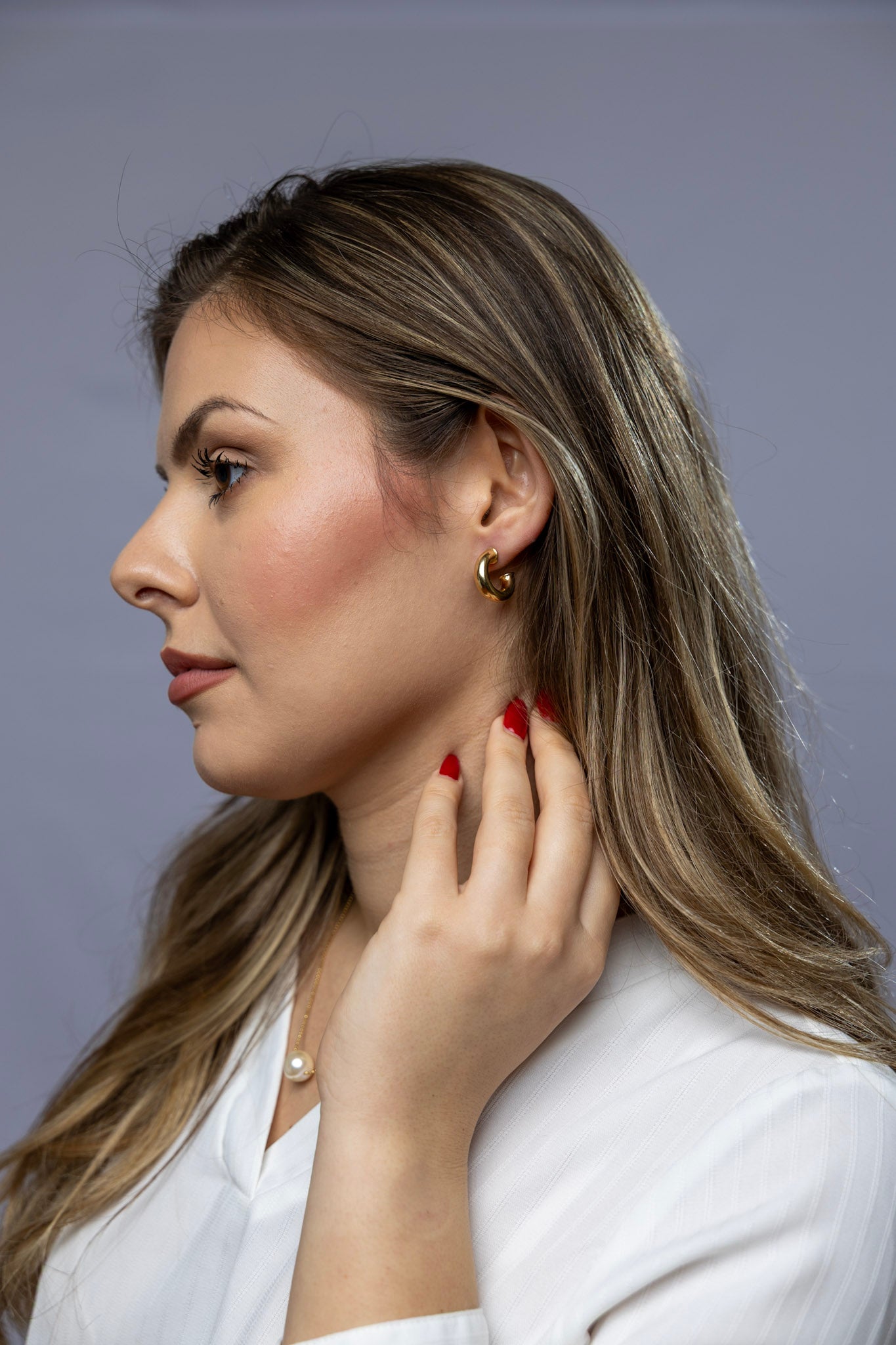 CAMi 18k Gold Filled Mini Chubby C-Hoop Earrings – Dainty, Classic & Effortlessly Chic