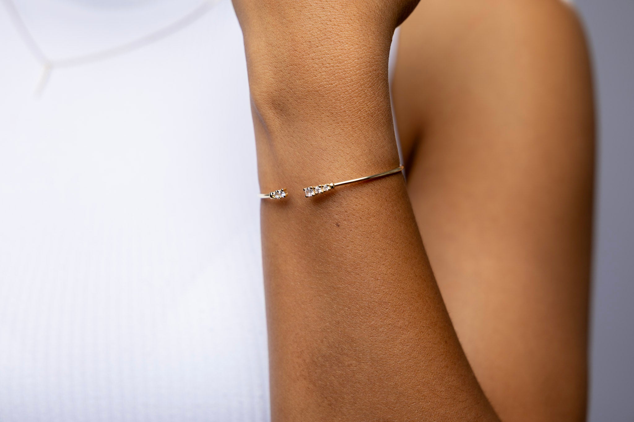 CAMi Dainty 18k Gold Filled Cuff Bracelet with CZ Stones – Minimalist, Elegant & Handcrafted in Brazil