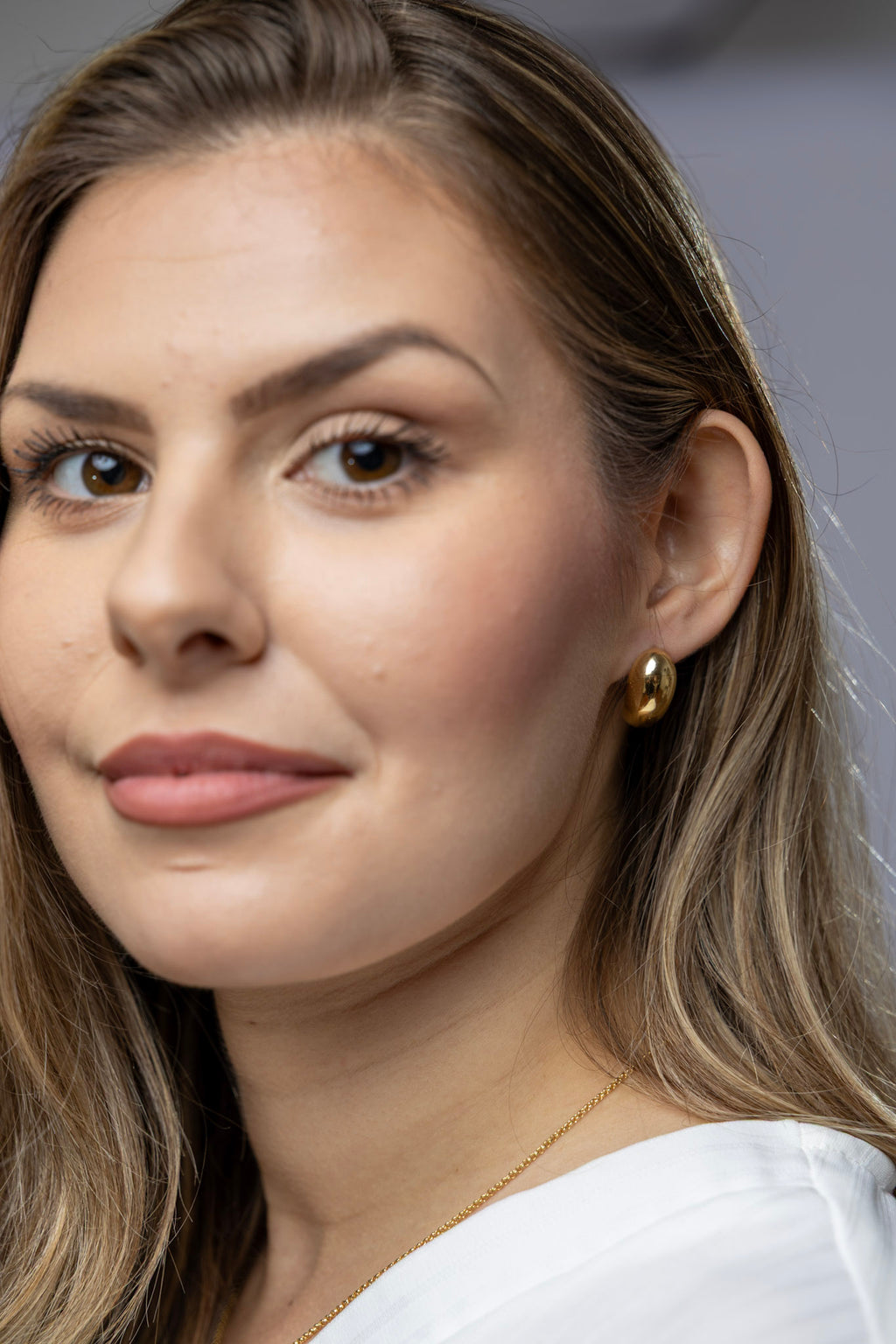 CAMi 18k Gold Filled Medium Dome Earrings – Classic, Polished & Handcrafted in Brazil