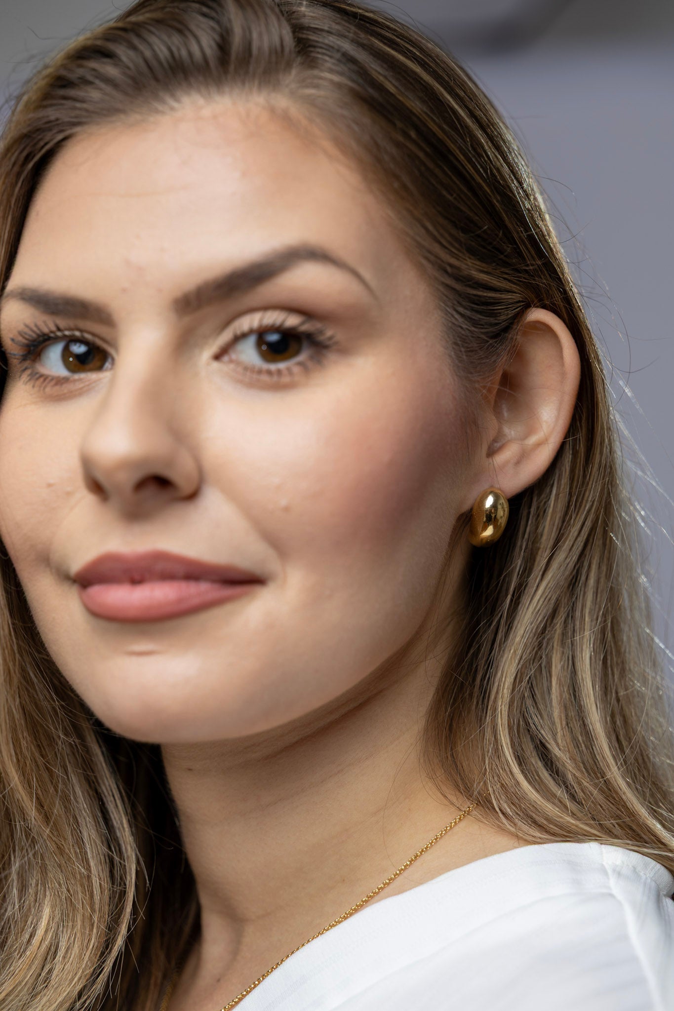CAMi 18k Gold Filled Medium Dome Earrings – Classic, Polished & Handcrafted in Brazil