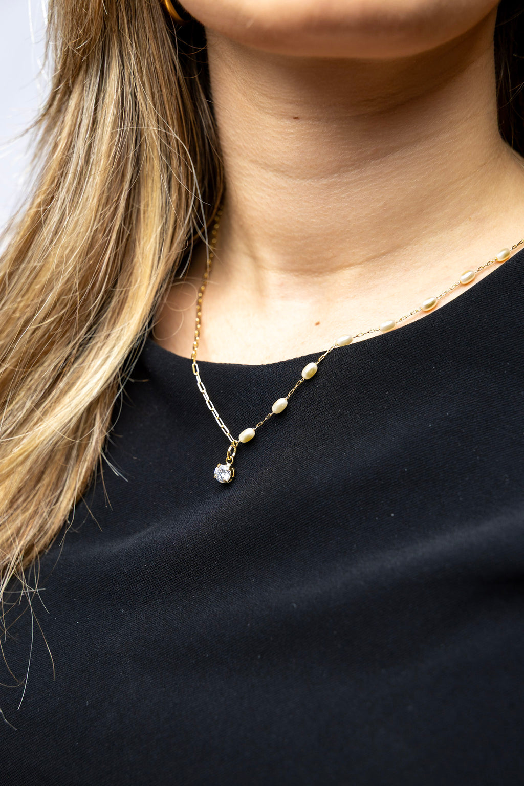 CAMi 18k Gold Filled Oval Pearl Necklace with CZ Charm – Elegant, Unique & Handcrafted in Brazil