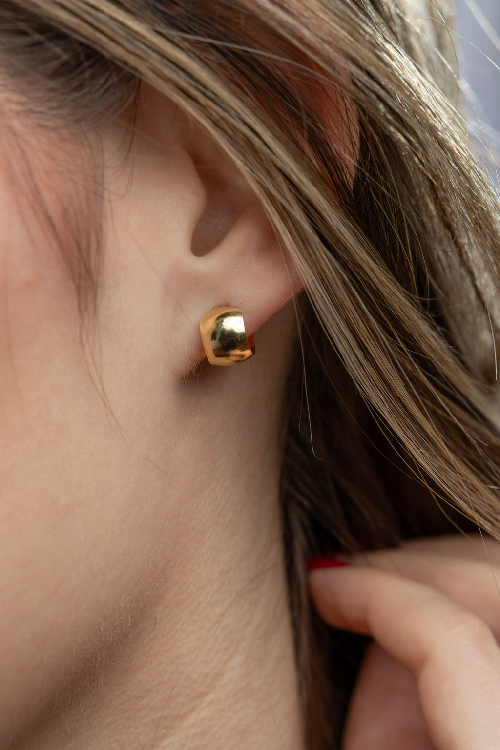 CAMi 18k Gold Filled Half Open Stud Earrings – Minimalist, Elegant & Everyday Chic