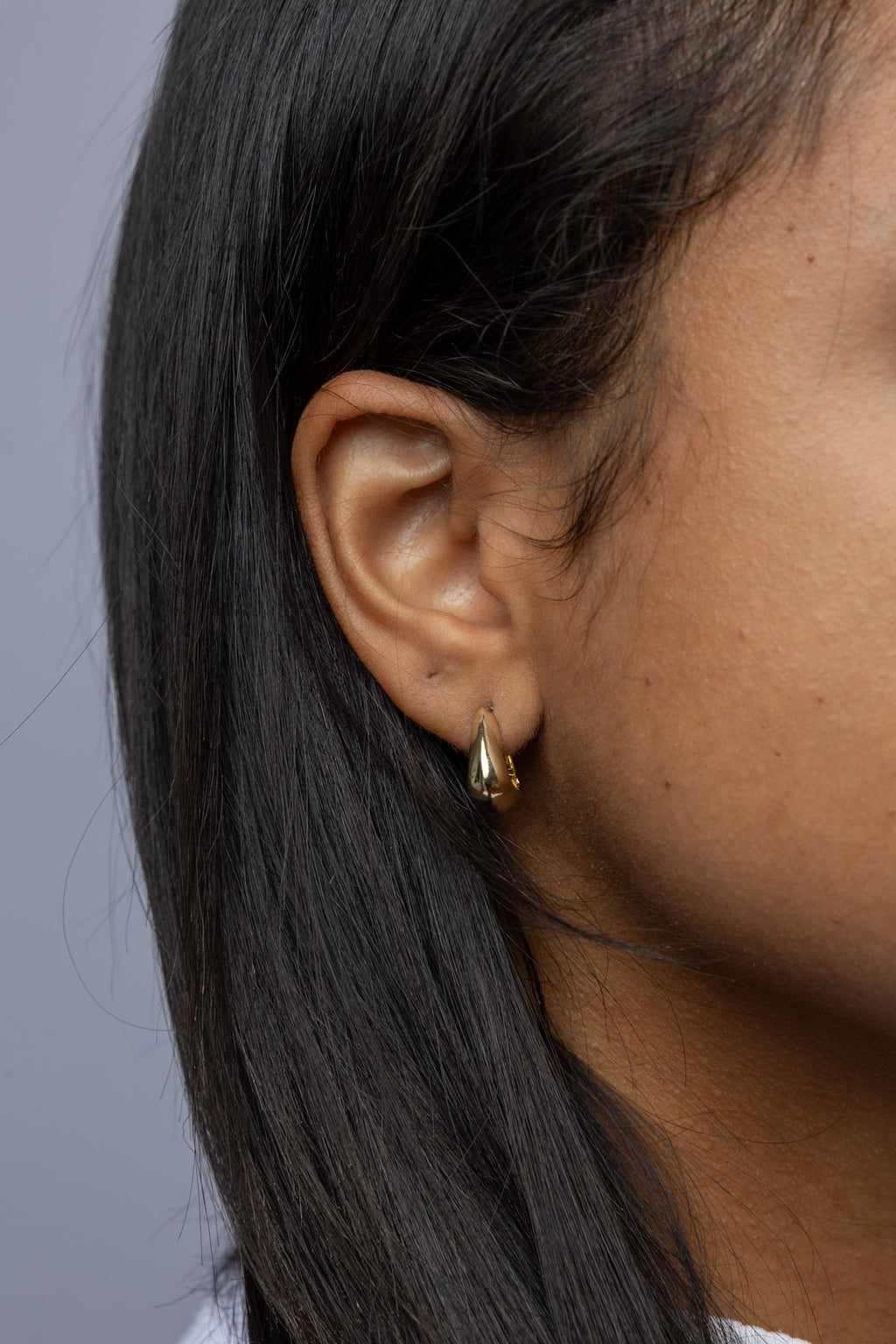 CAMi 18k Gold Filled Shaped Hoop Earrings – Modern, Bold & Handcrafted in Brazil