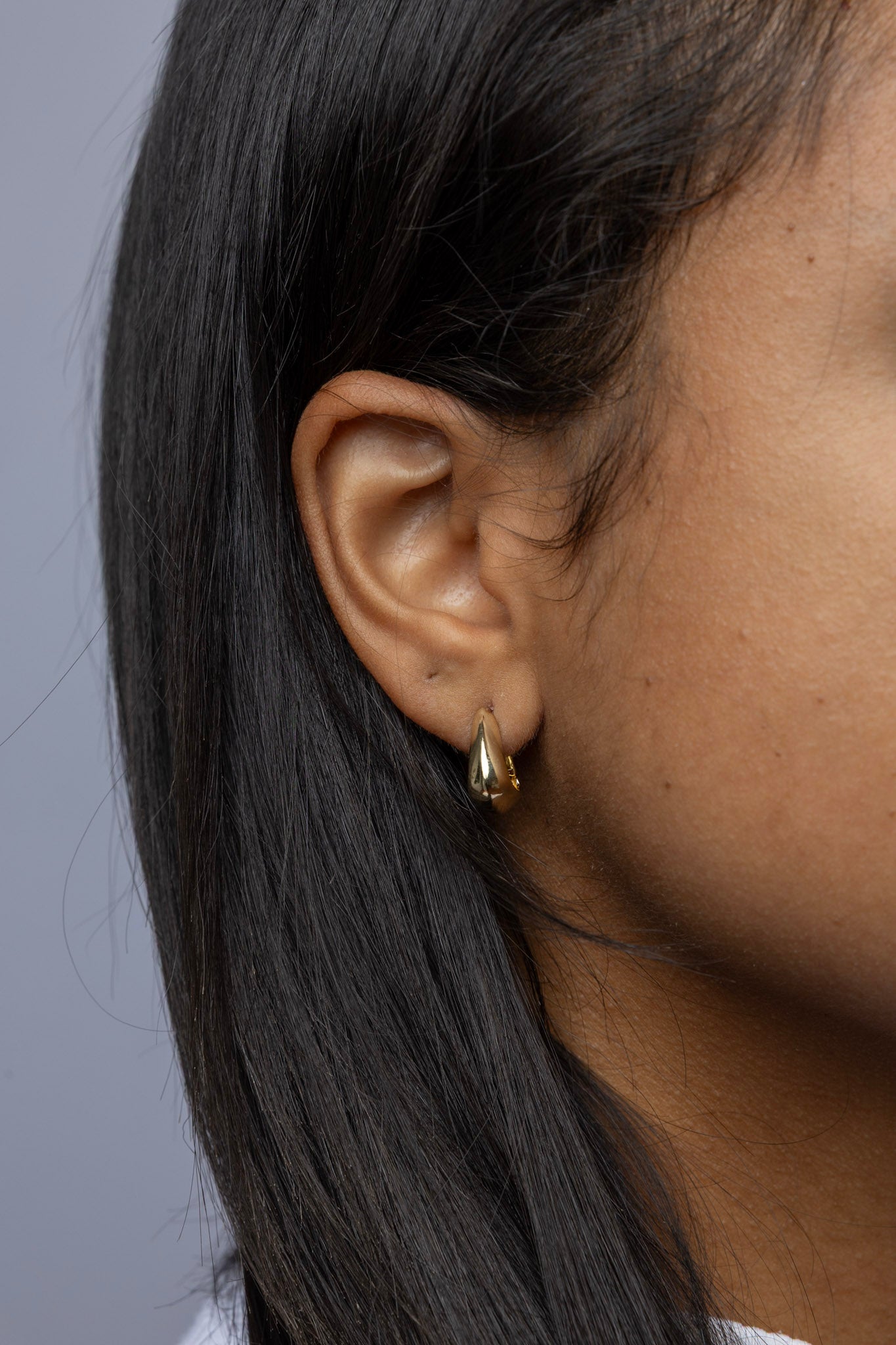CAMi 18k Gold Filled Shaped Hoop Earrings – Modern, Bold & Handcrafted in Brazil