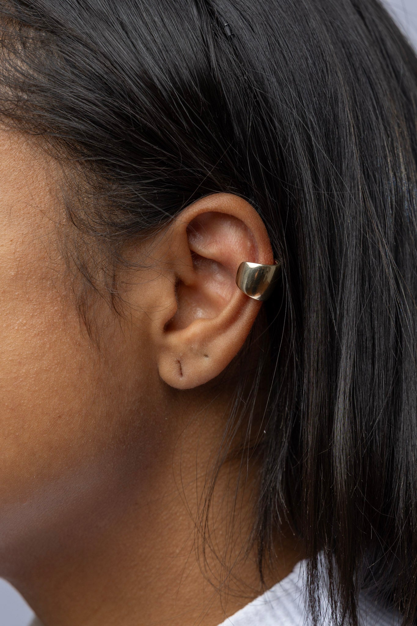 CAMi Bold 18k Gold Filled Plain Ear Cuff Earrings – Modern, Playful & Piercing-Free