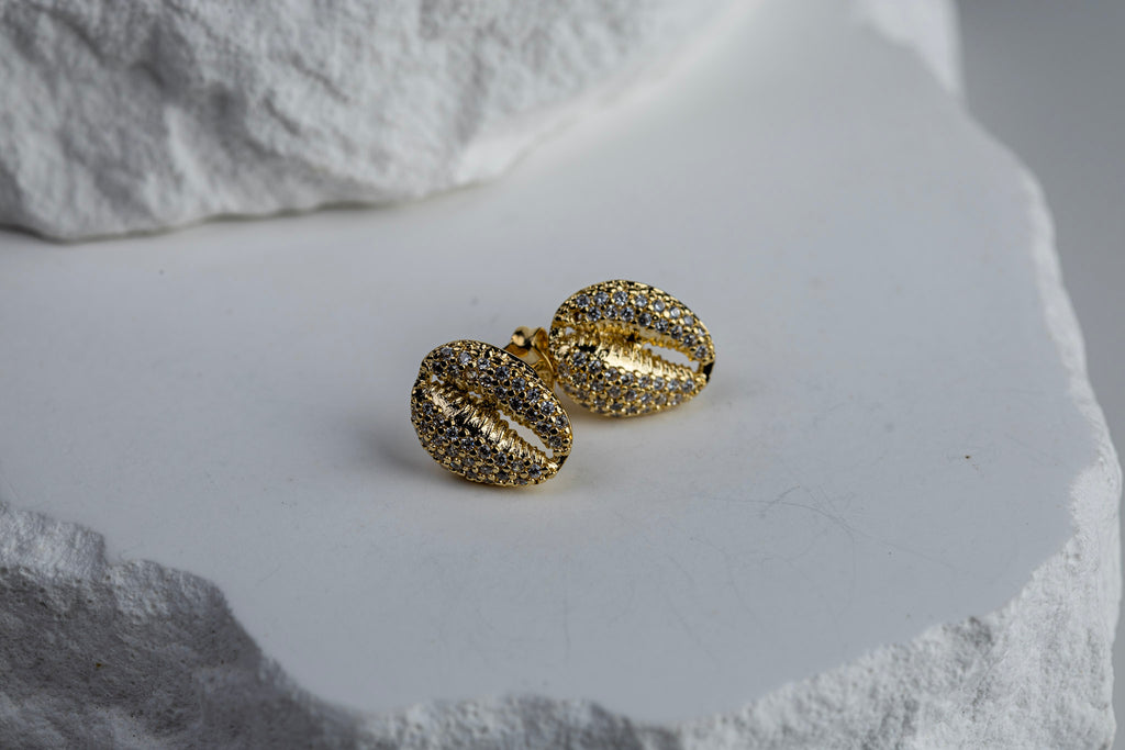 CAMi 18k Gold Filled Cowrie CZ Stud Earrings – Coastal, Elegant & Handcrafted in Brazil
