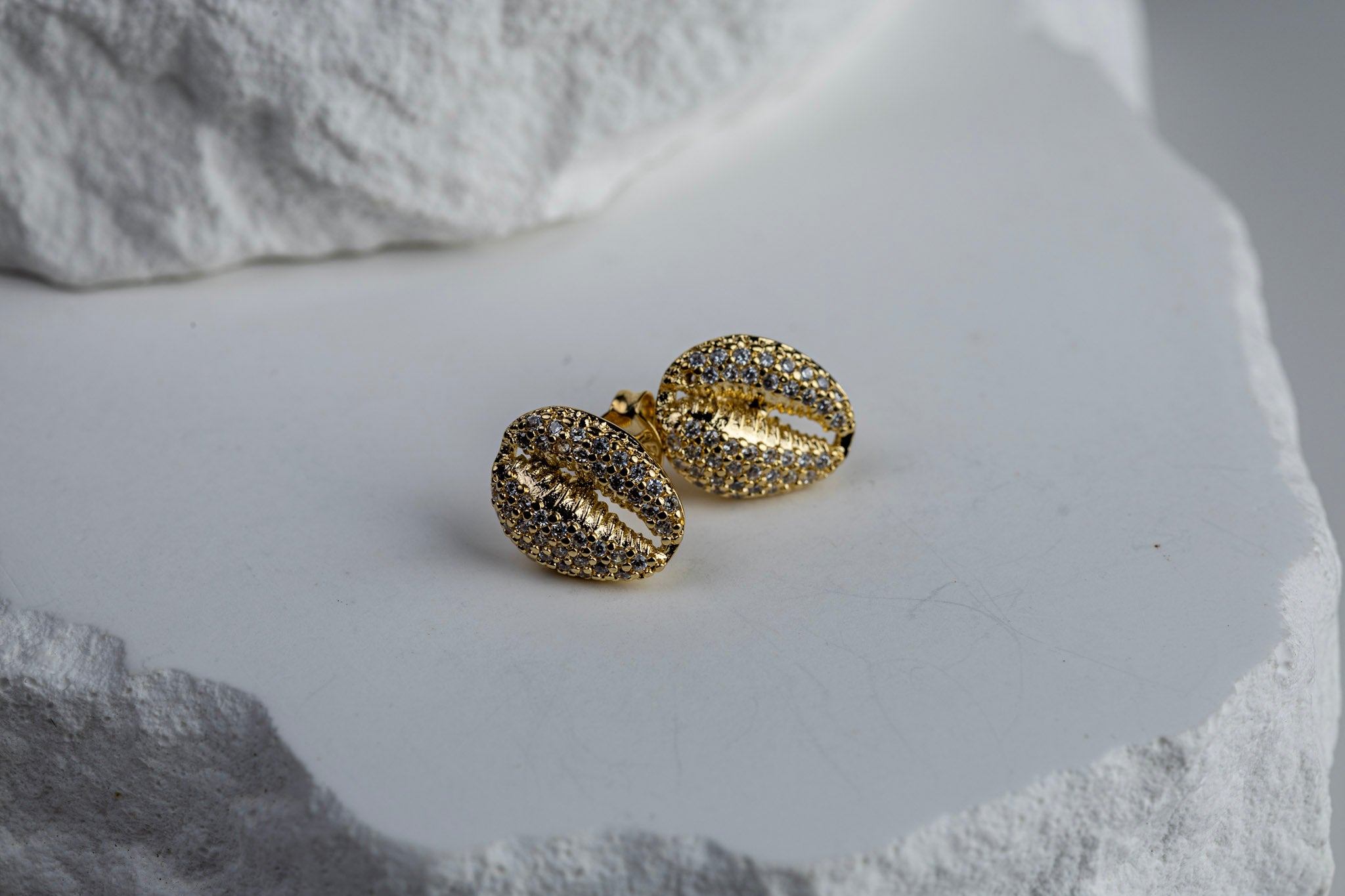 CAMi 18k Gold Filled Cowrie CZ Stud Earrings – Coastal, Elegant & Handcrafted in Brazil