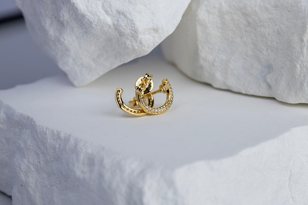 18k Gold Filled Half Round CZ Stud Earrings – Modern, Elegant & Handcrafted in Brazil