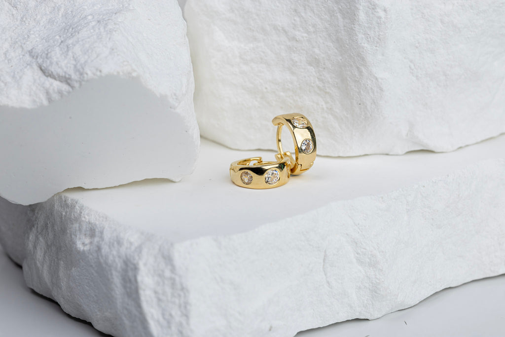 18k Gold Filled Huggie Hoop Earrings with Large Cubic Zirconia – Elegant, Sparkling & Everyday Chic