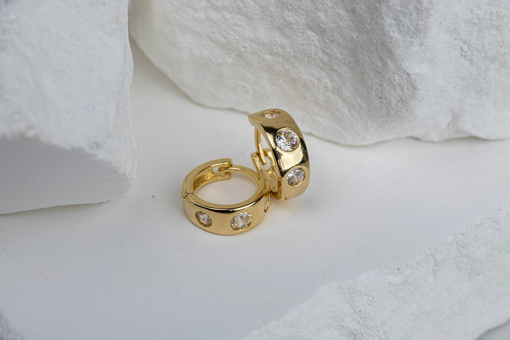 18k Gold Filled Huggie Hoop Earrings with Large Cubic Zirconia – Elegant, Sparkling & Everyday Chic
