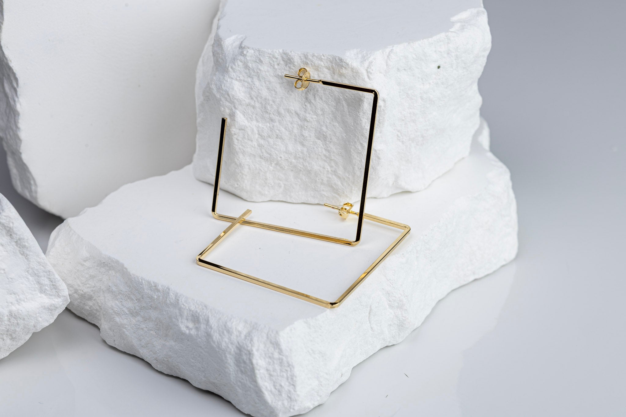 18k Gold Filled Square Shaped Wire Half Hoop Earrings – Lightweight, Modern & Geometric Chic