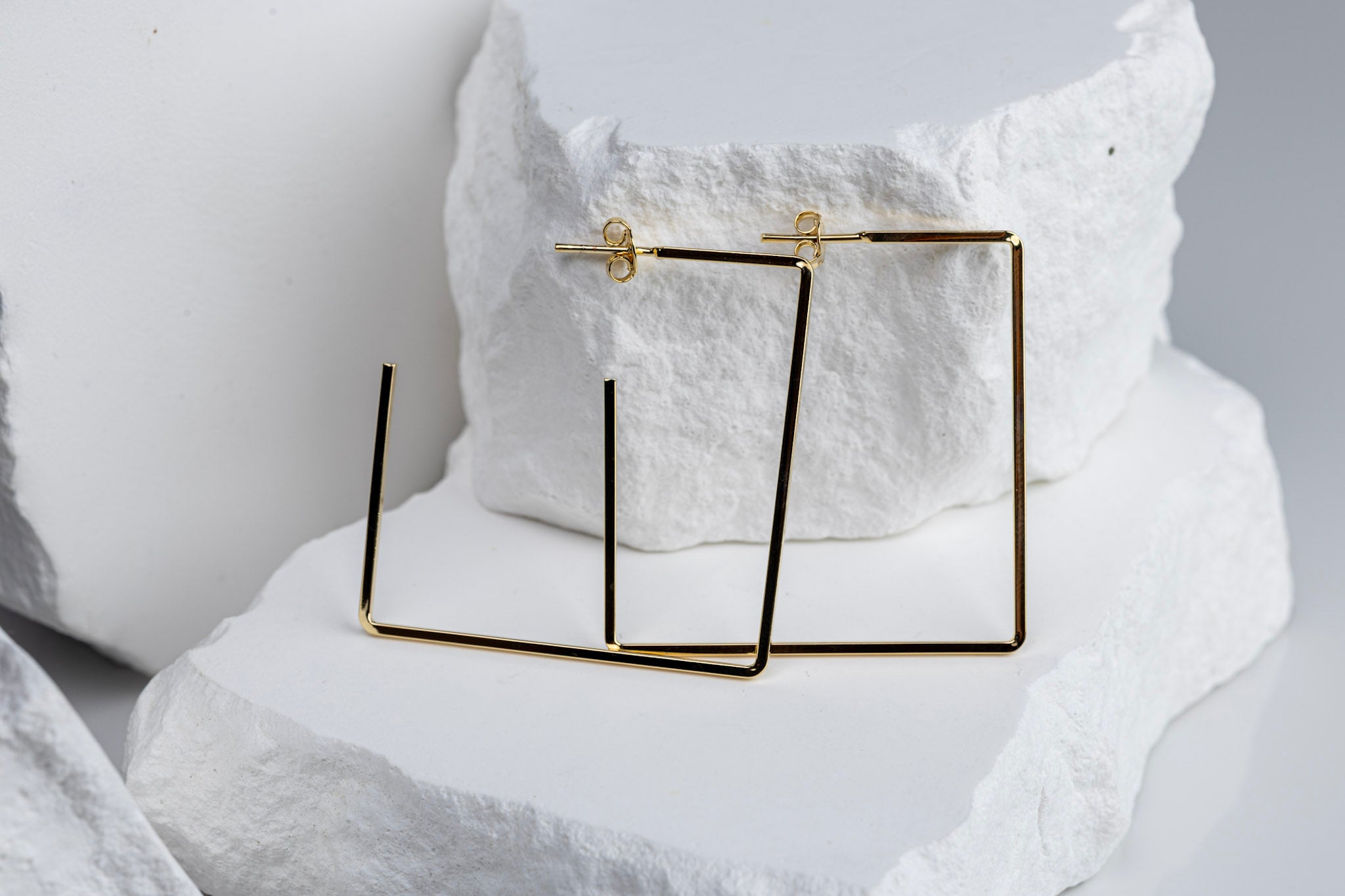 18k Gold Filled Square Shaped Wire Half Hoop Earrings – Lightweight, Modern & Geometric Chic