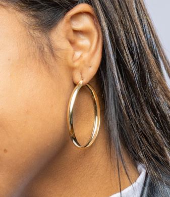 CAMi 18k Gold Filled 50mm Hoop Earrings – Lightweight, Classic & Timeless