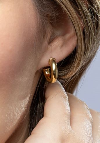 18k Gold Filled Mini Chubby C-Hoop Earrings – Bold, Lightweight & Everyday Chic