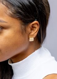 CAMi 18k Gold Filled Hollowed Square Stud Earrings – Modern, Bold & Timelessly Chic