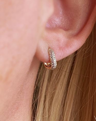 CAMi 18k Gold Filled Mini Rectangle Hoop Earrings with Cubic Zirconia – Dainty, Sparkling & Everyday Chic
