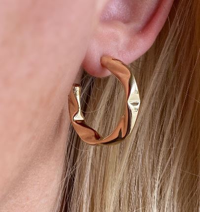 18k Gold Filled Crimped Half-Hoop Earrings – Modern Texture with Timeless Elegance