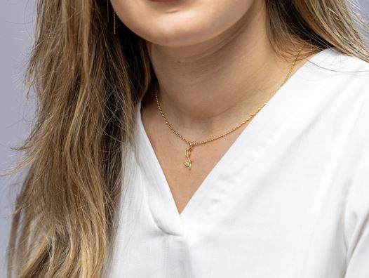 18k Gold Filled Tulip Charm Necklace18k Gold Filled Tulip Charm Necklace – Elegant, Symbolic & Handcrafted in Brazil