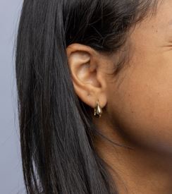 CAMi 18k Gold Filled Shaped Hoop Earrings – Modern, Bold & Handcrafted in Brazil