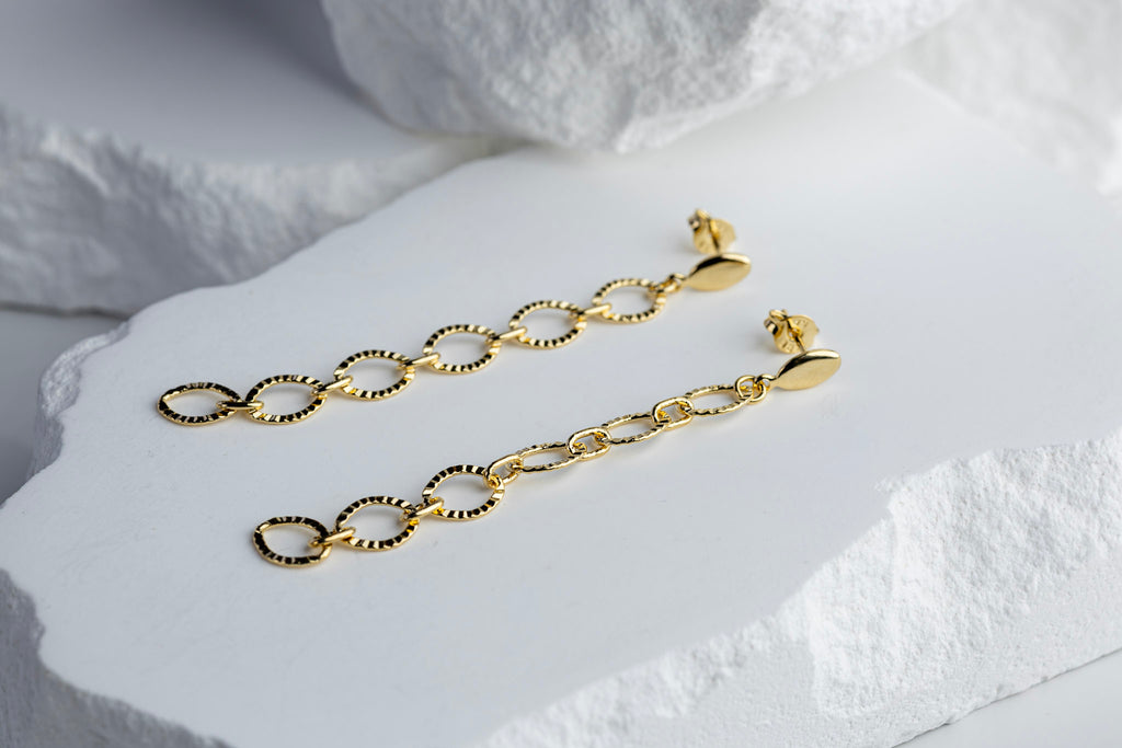 18k Gold Filled Diamond Cut Fancy Chain Earrings – Bold, Dazzling & Handcrafted in Brazil