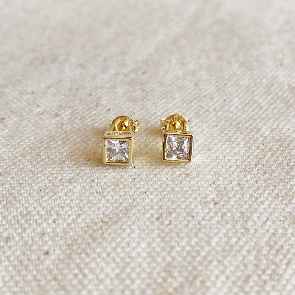 CAMi 18k Gold Filled Square Stud Earrings with Detailed Bezel – Elegant, Sparkling & Timeless