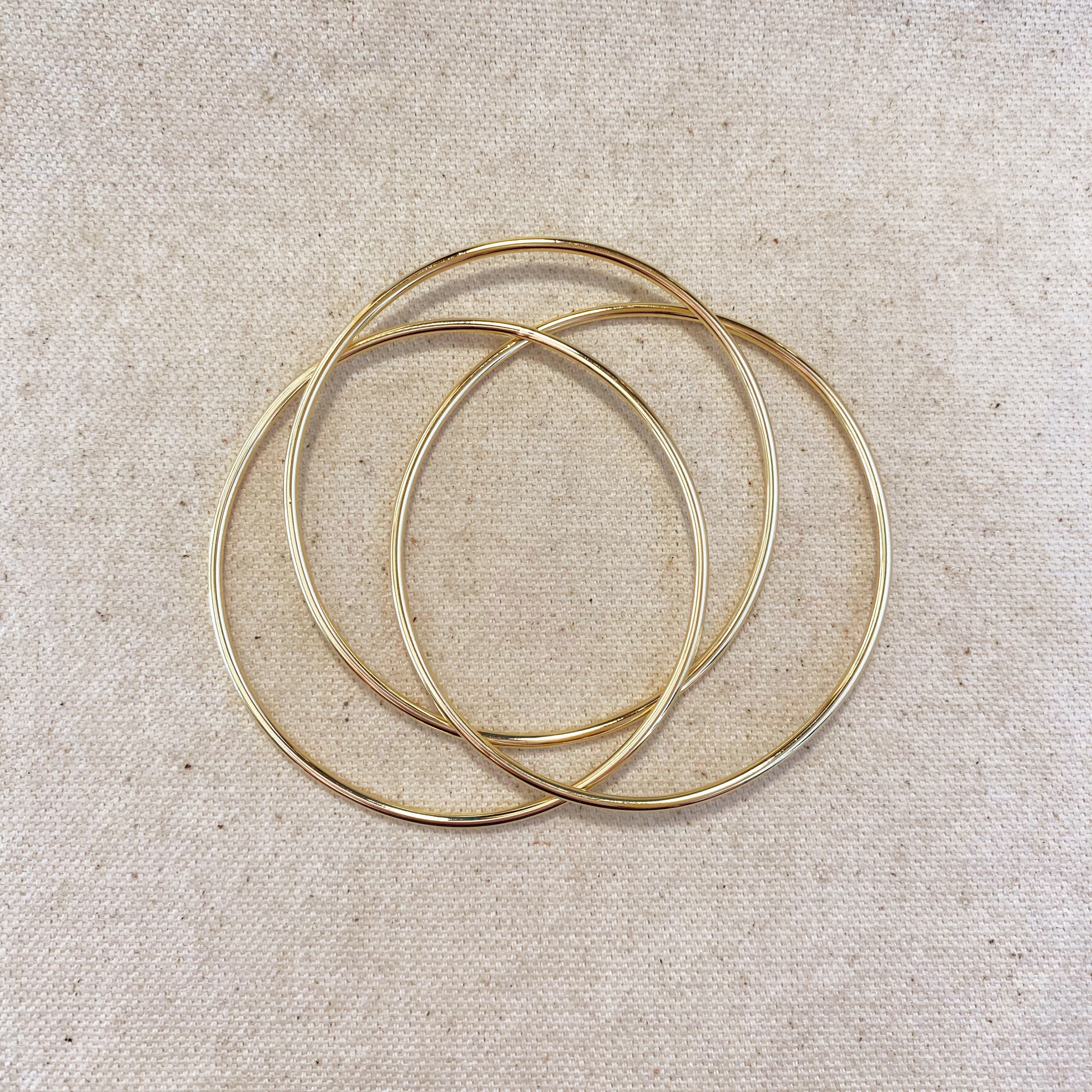CAMi 18k Gold Filled Triple Bangle Bracelet – Elegant, Timeless & Handcrafted in Brazil